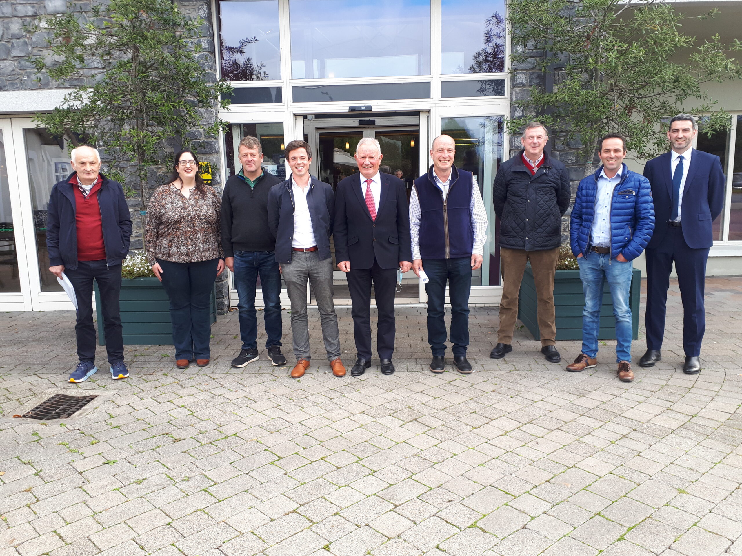 New IFA Horse Project Team Meets to Set Out Priorities